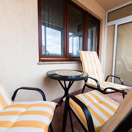 דירה Apartman Centar 2